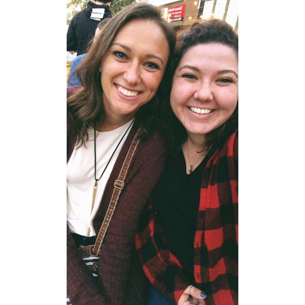 Meet your Posher, Alma